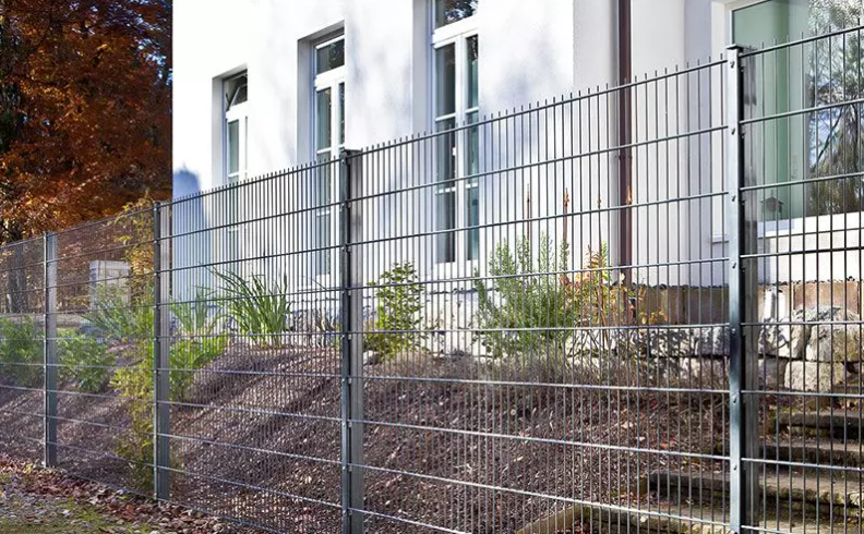 Zaunpaket: Doppelstabmatten Zaun Max 8/6/8